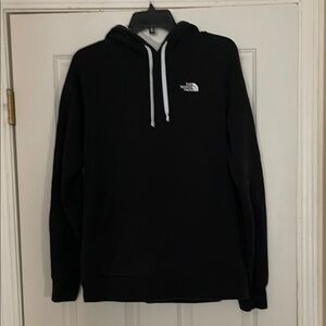 The North Face Women’s Pull Over Black Hoodie